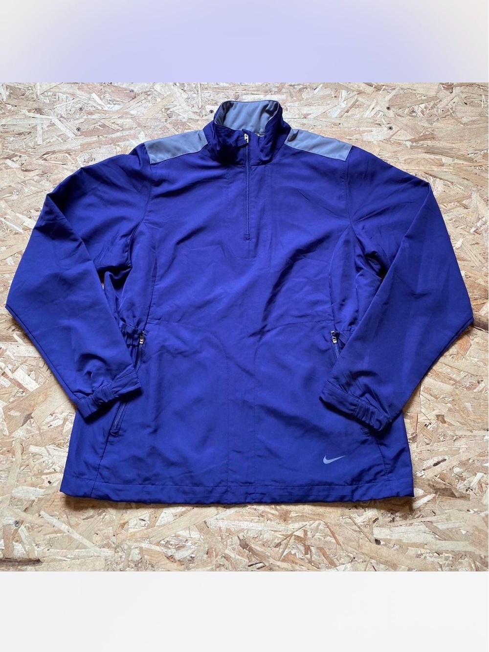 Nike Golf Dri-Fit Men’s Purple Half-Zip Performance Jacket with Gray Accents